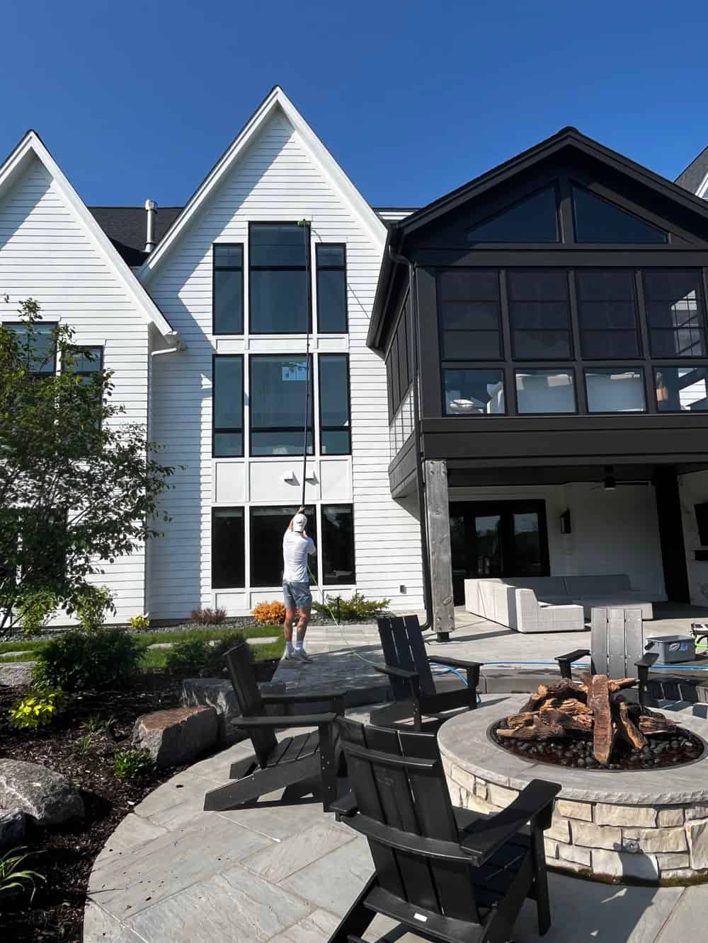 Exterior Window Cleaning image